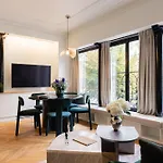 La Suite - Voltaire II - 2 Bedrooms With Ac